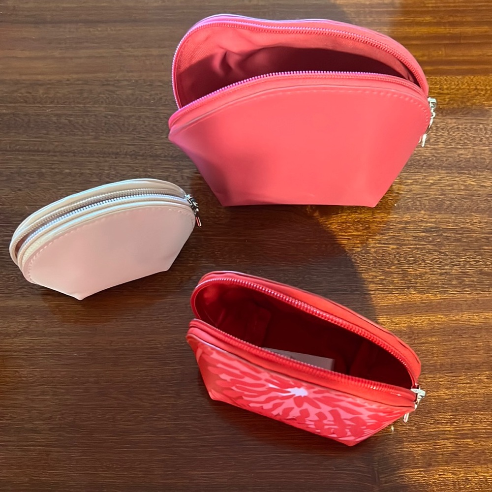 Clinique bags
